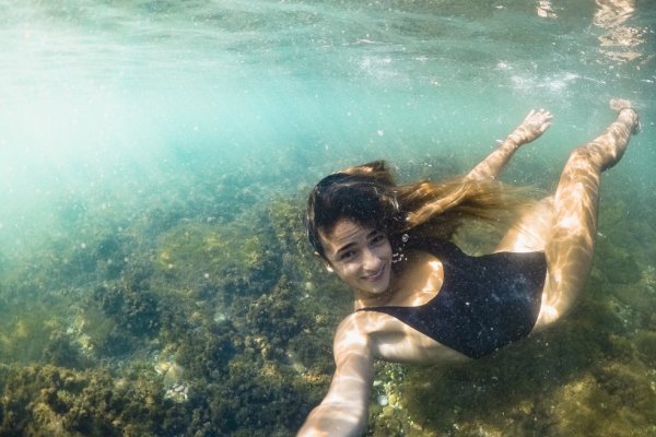 9d.com Como tirar fotos embaixo d&#39;água com o celular