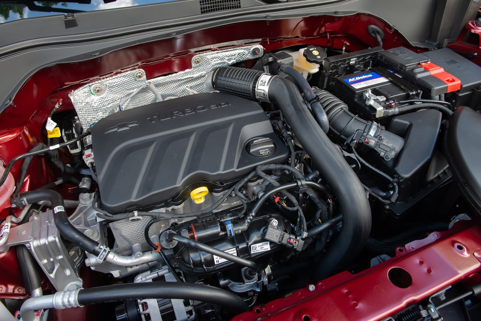 Motor do Chevrolet Tracker RS 2026， que também utiliza correia banhada a óleo — Foto: divulgação/Chevrolet