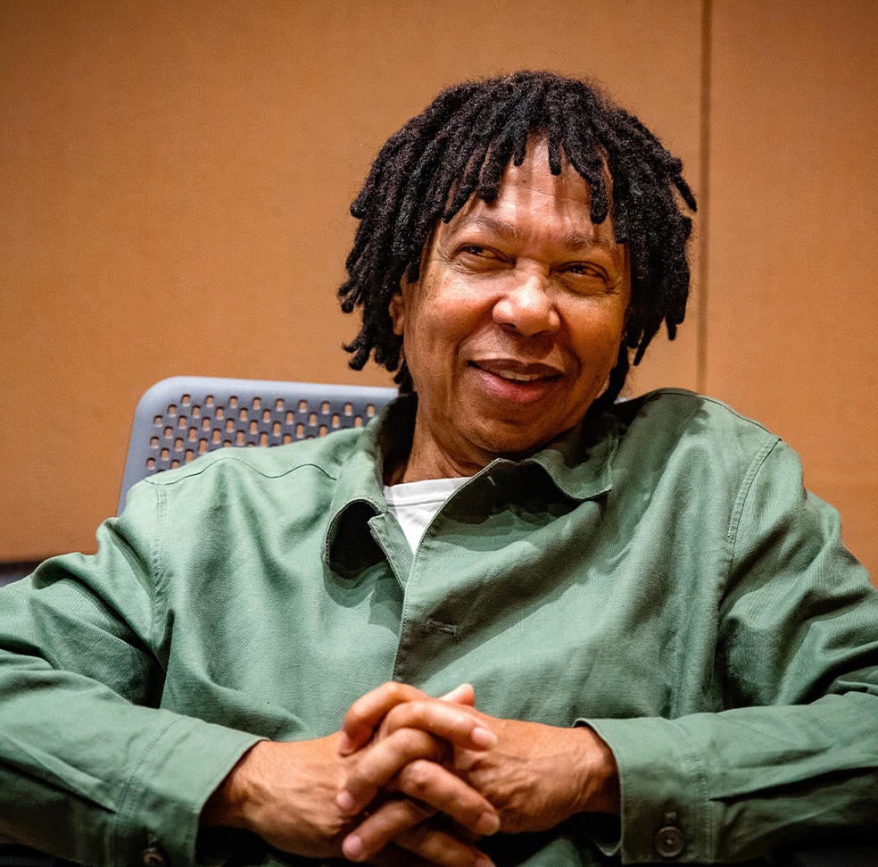 Djavan finaliza o álbum 'Improviso'， primeiro disco do artista com músicas inéditas desde 'D'， álbum de 2022 — Foto: Cris Lucena / Divulgação