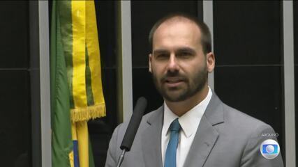 Conselho de Ética abre processo contra Eduardo Bolsonaro