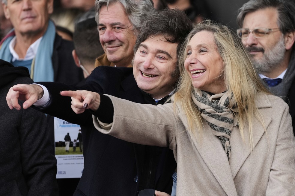 Presidente argentino， Javier Milei， e sua irmã Karina Milei. — Foto: Gustavo Garello/ AP Photo